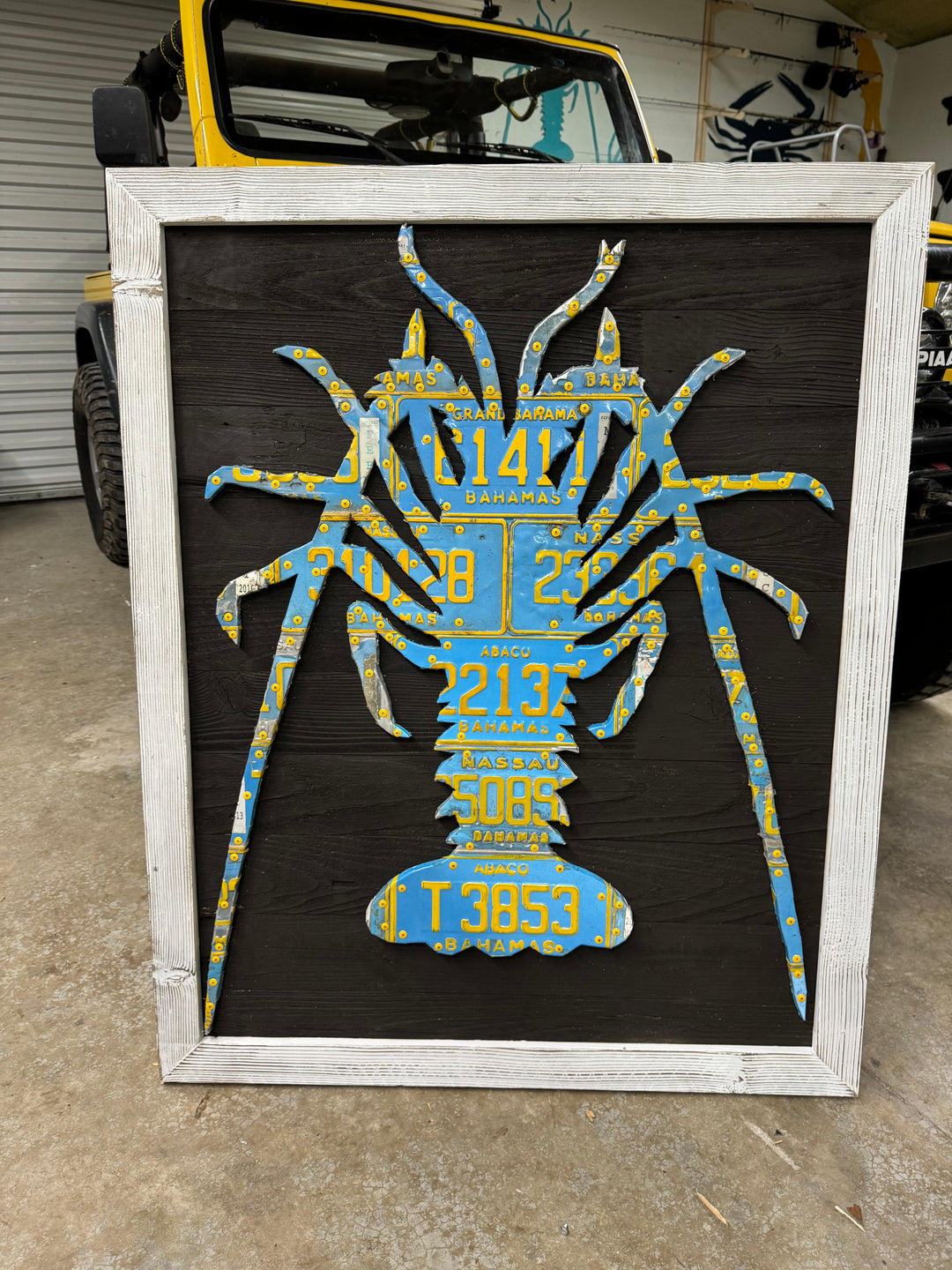 Bahamas Spiny Lobster License Plate Art - Madison River Fishing Company