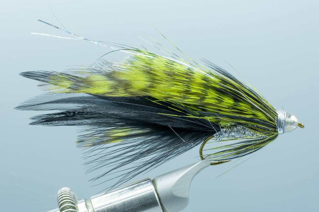 Delektable Single Screamer Olive/Black #6 – Madison River Fishing