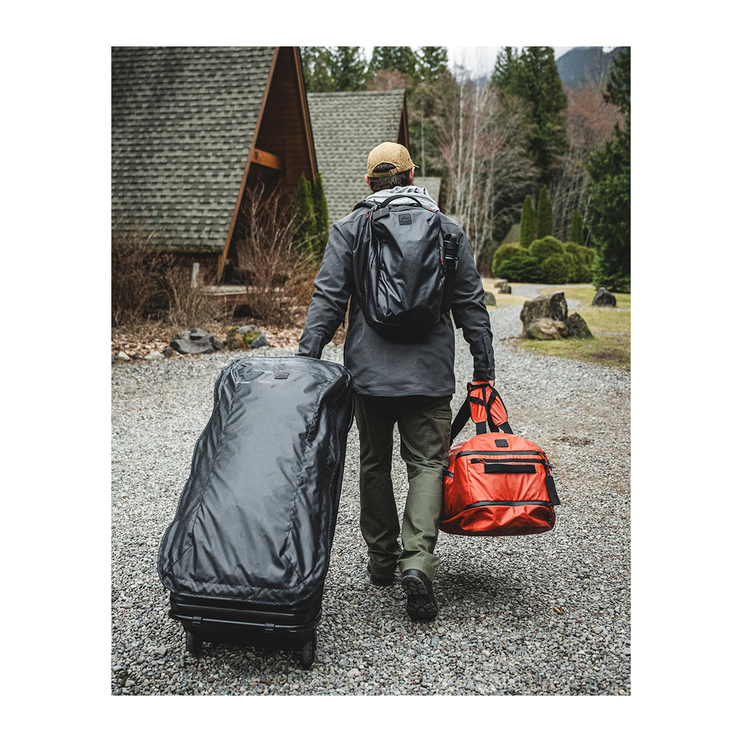 Simms Tailwind 100L Roller Black - Madison River Fishing Company