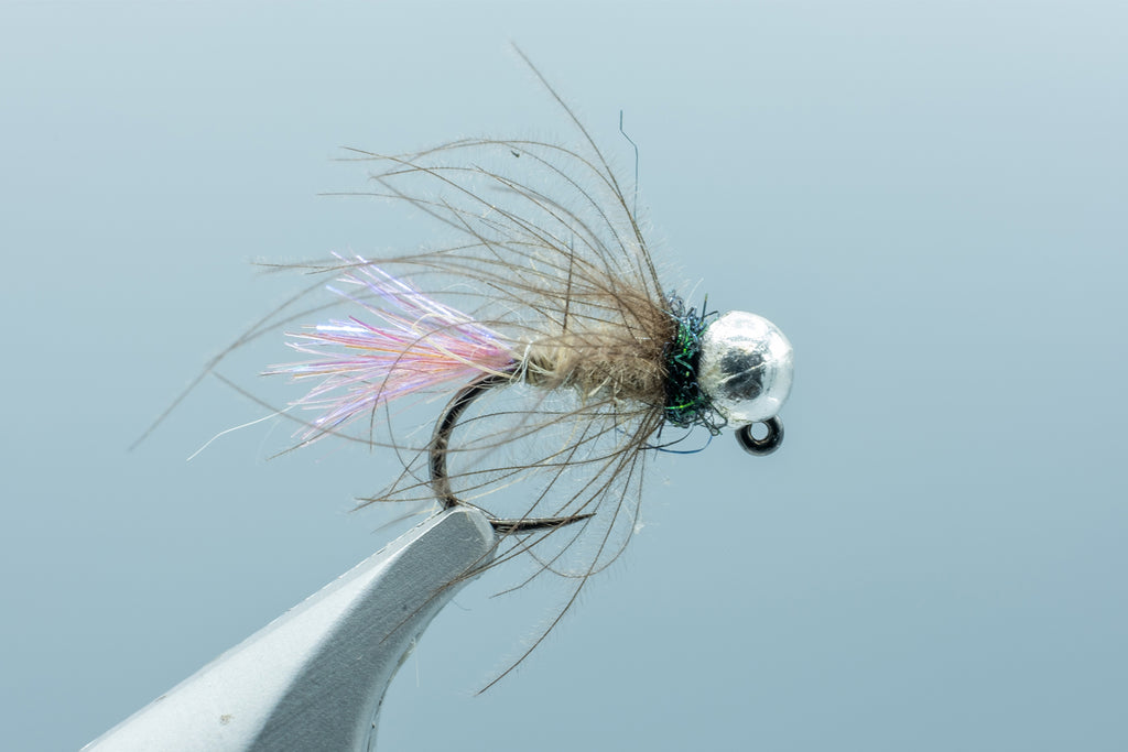 Roza's Violet Tailed Jig Barbless Sz. 18d 3.2mm