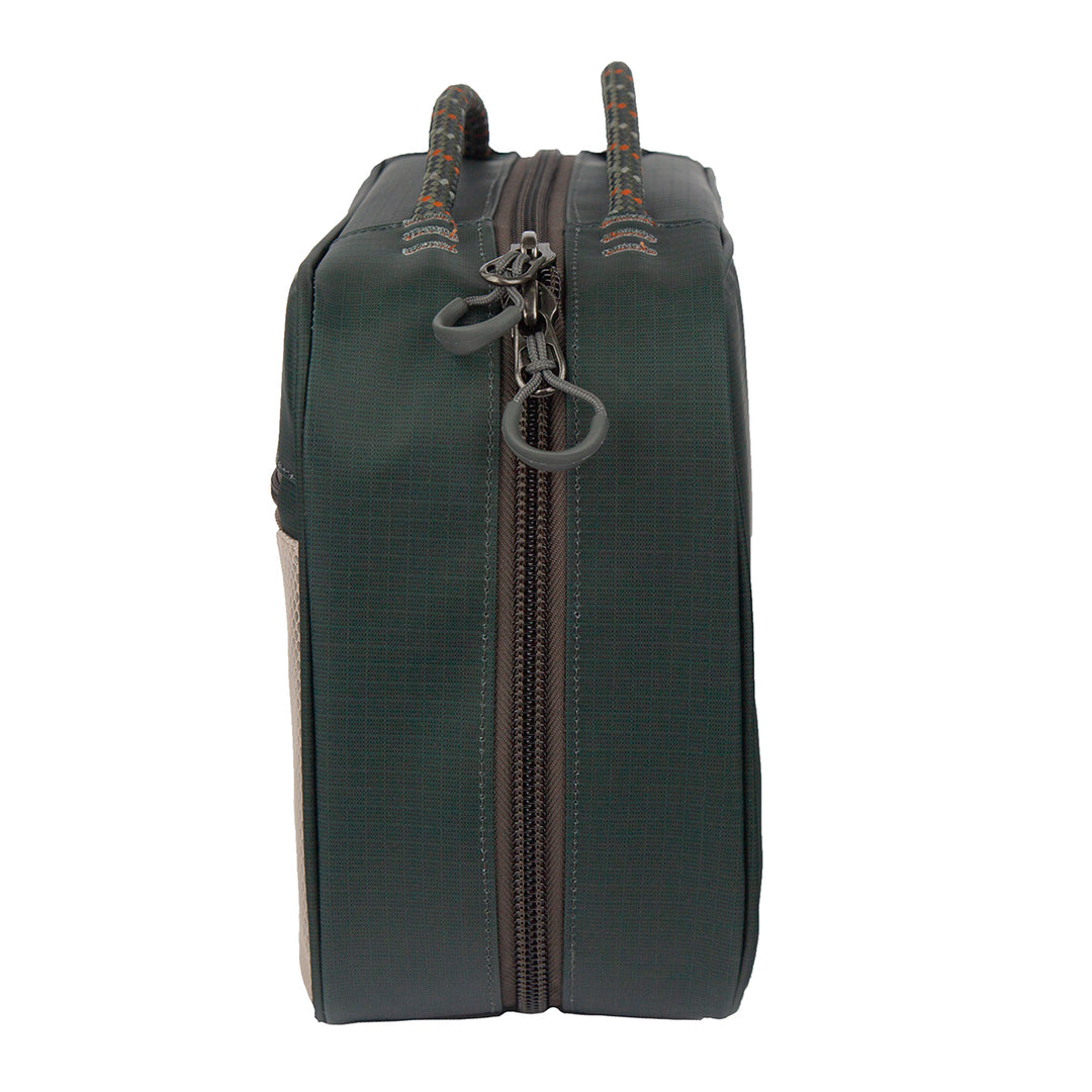 Fishpond Backwater Fly Tying Kit Stock