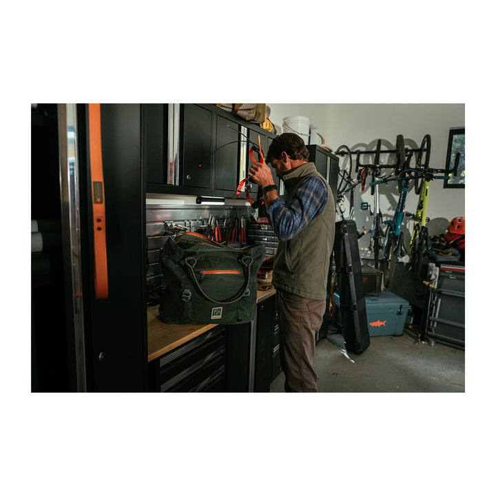 Fishpond Horse Thief Tote Duskwood