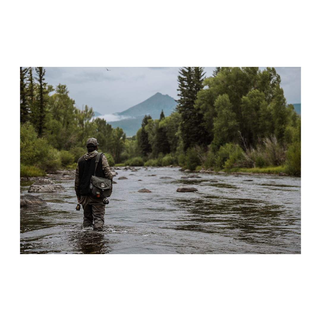 Fishpond Lodgepole Fishing Satchel Duskwood