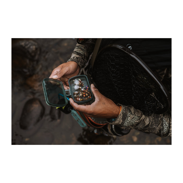 Fishpond Predator Fly Puck Smoke Grey