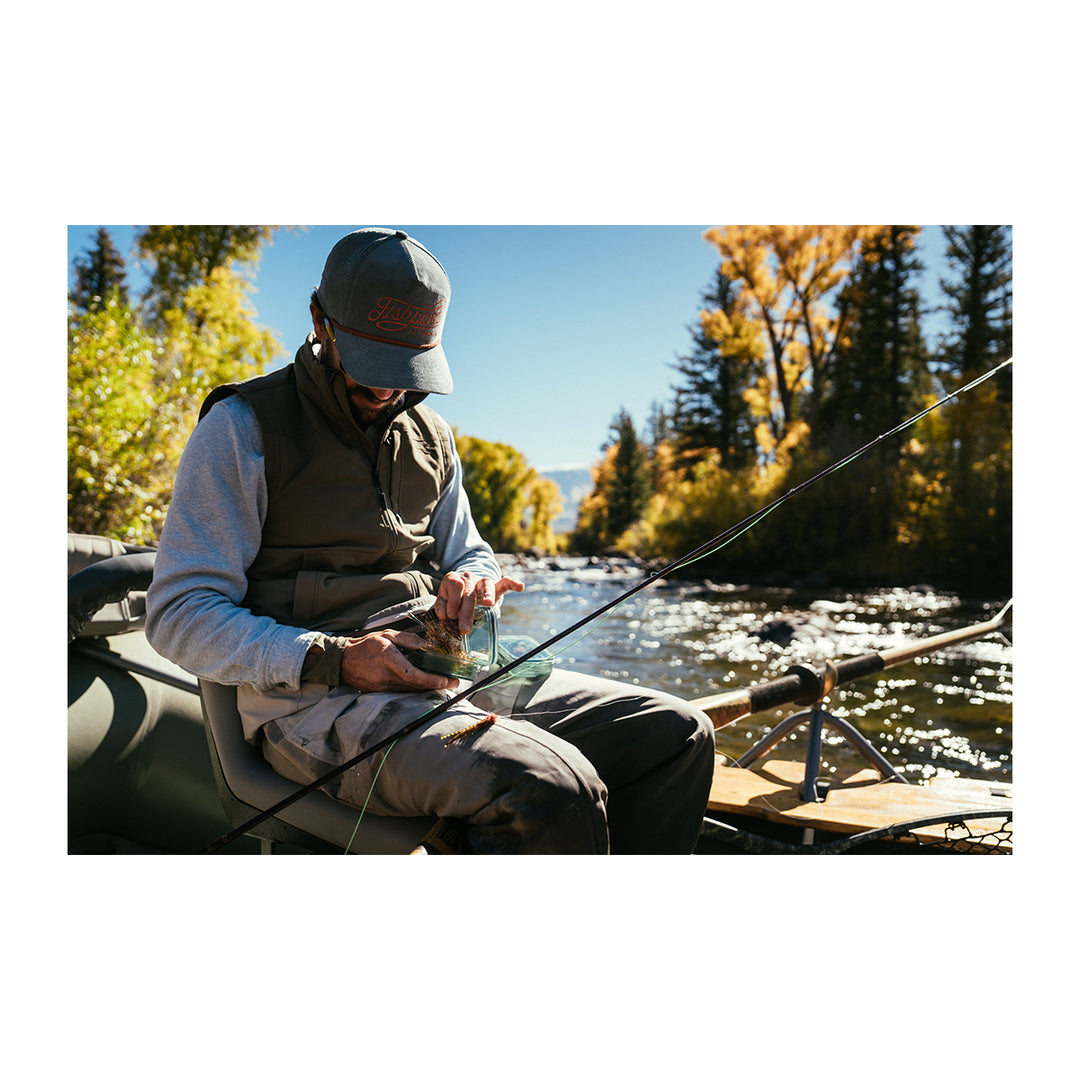 Fishpond Predator Fly Puck Smoke Grey