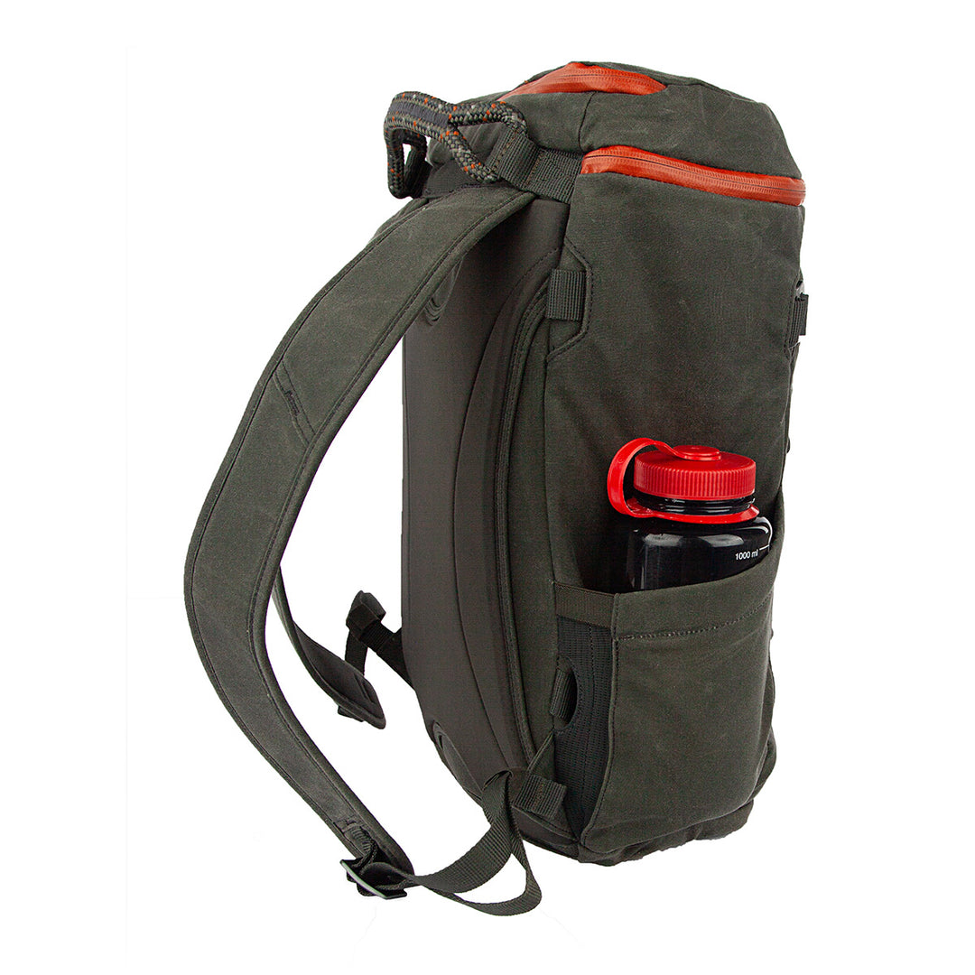 Fishpond River Bank Backpack Duskwood