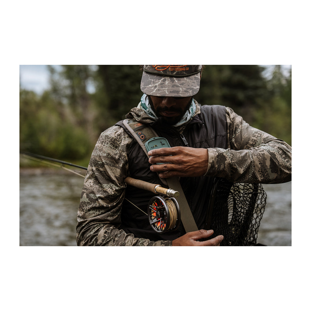 Fishpond Tacky Grande Fly Dock MagPad