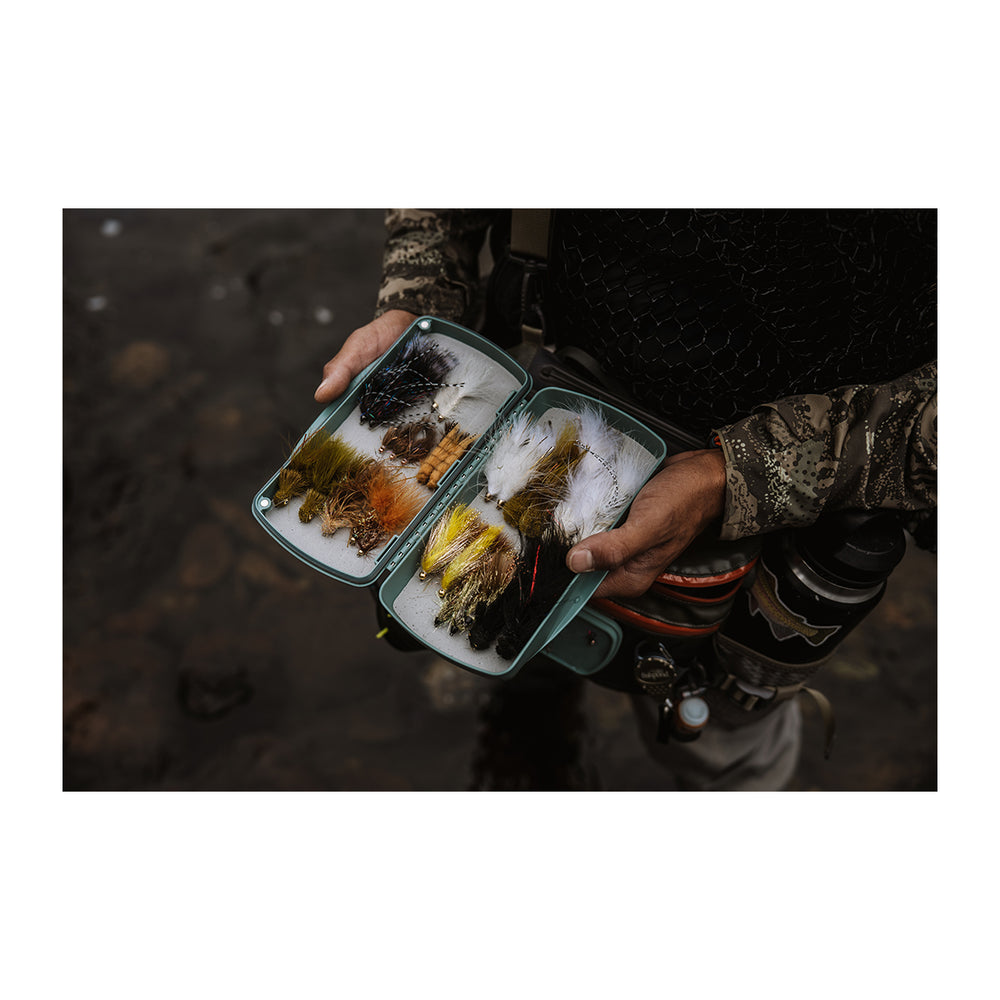 Fishpond Tacky Pescador Fly Box Large Dynamic Foam Smoke Grey