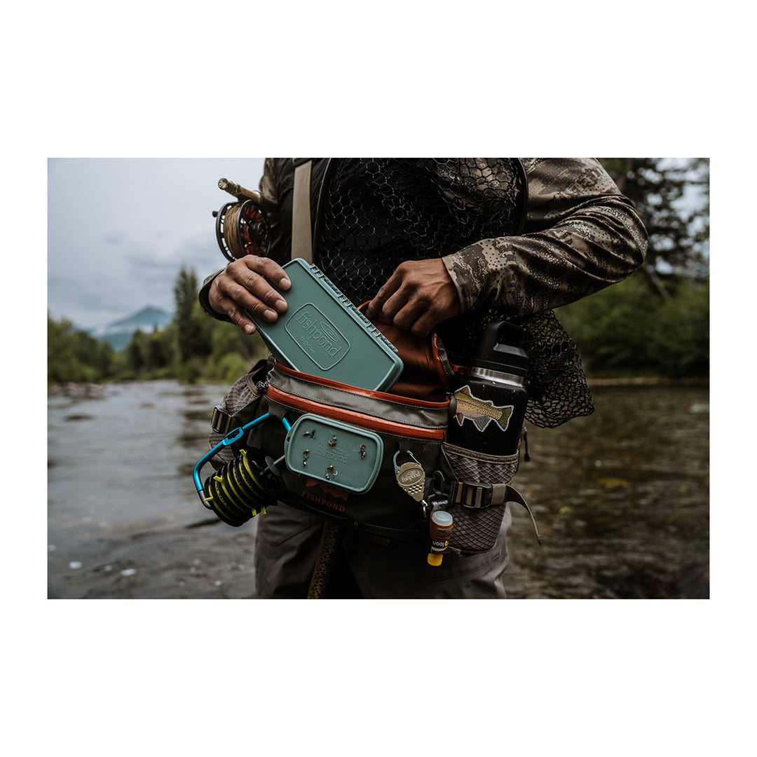 Fishpond Tacky Pescador Fly Box Large Dynamic Foam Smoke Grey