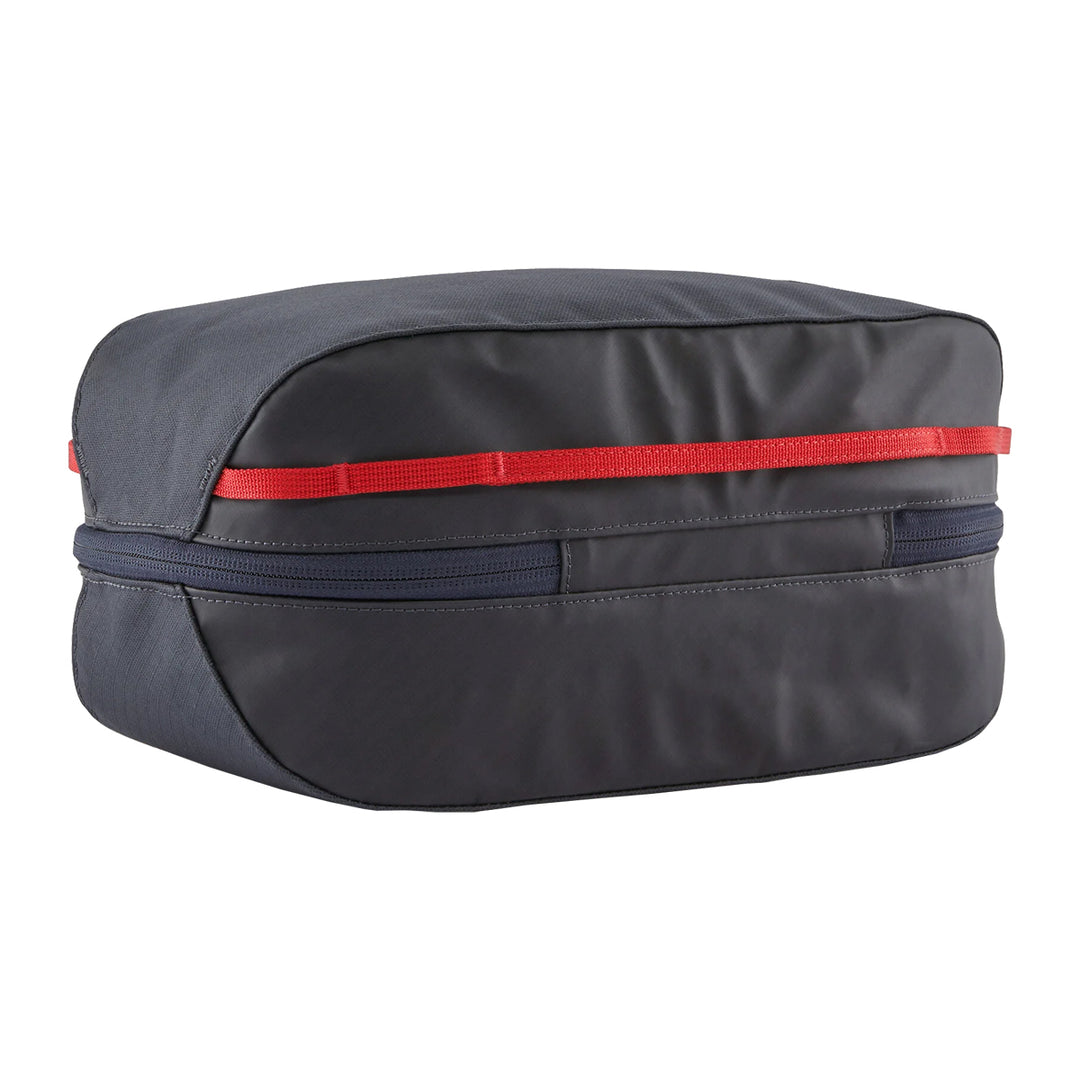 Patagonia Black Hole Cube 6L Smolder Blue w/Amanita Red