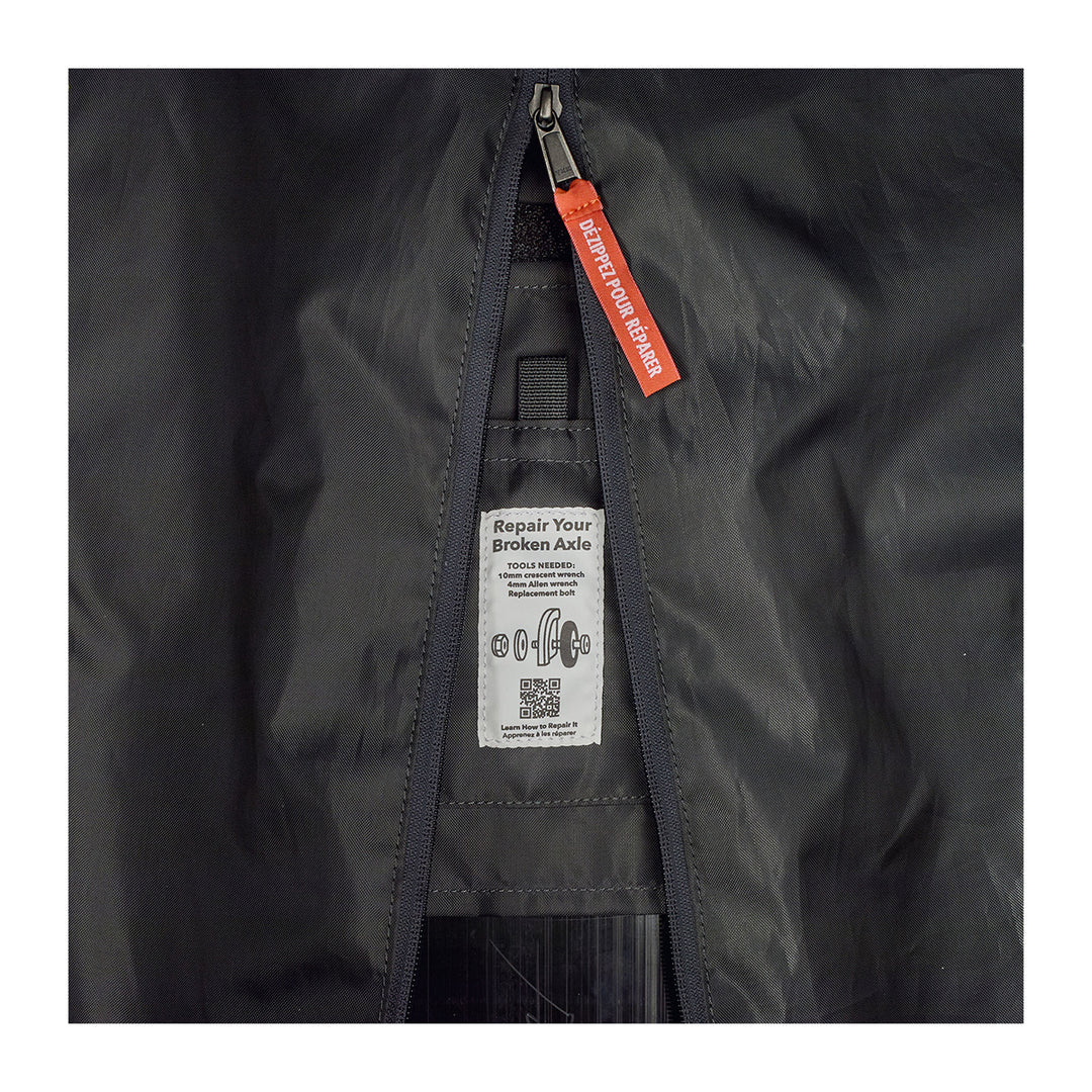 Patagonia Black Hole Wheeled Duffel 40L Black w/Black