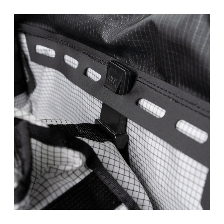 RUX Duffel Box 75L Black