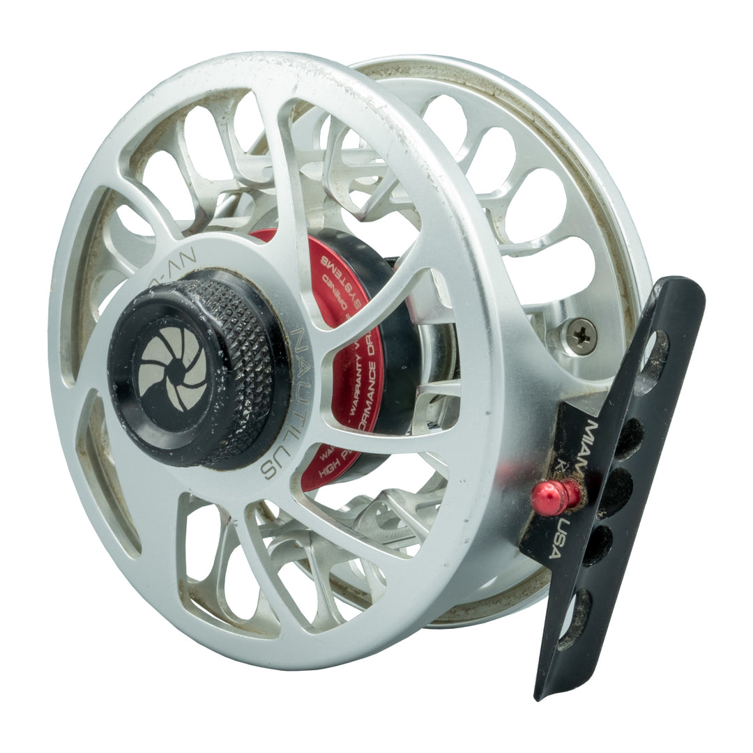 USED Nautilus NV-G 5/6 Brushed Titanium Fly Reel