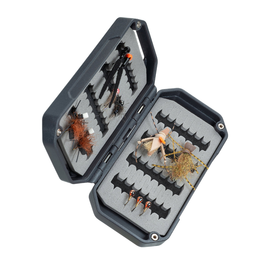 Umpqua Link Hatchvault Essential Fly Deck