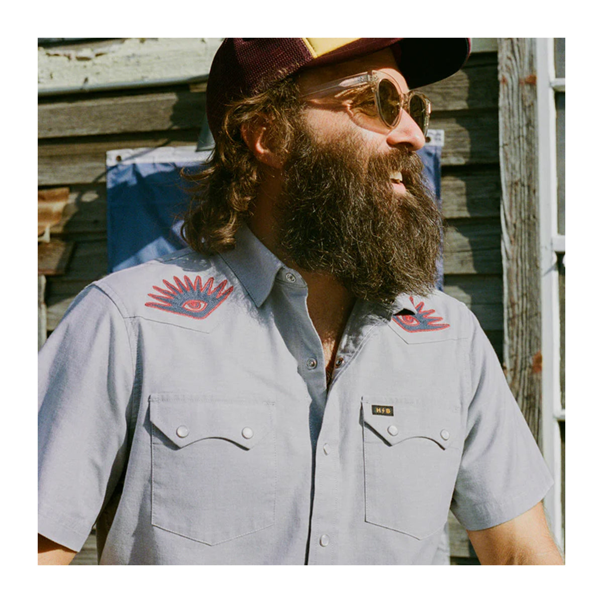 Howler Bros Crosscut Deluxe Snapshirt High Times : Light Grey