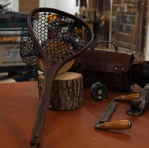 XL 18"x14" - Walnut Fly Fishing Traditional Landing Net - Madison River Fishing Company