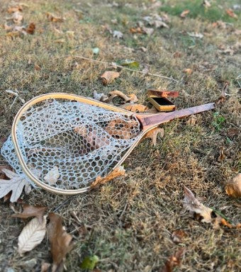 XL 18"x14" - Stonefly Engraved - Classic Fly Fishing Traditional Landing Net - Madison River Fishing Company