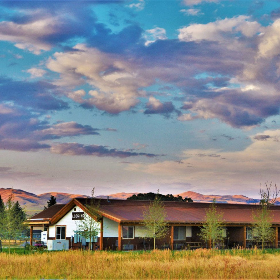 Hotels in Ennis, MT Best Places to Stay Madison River Fishing Company