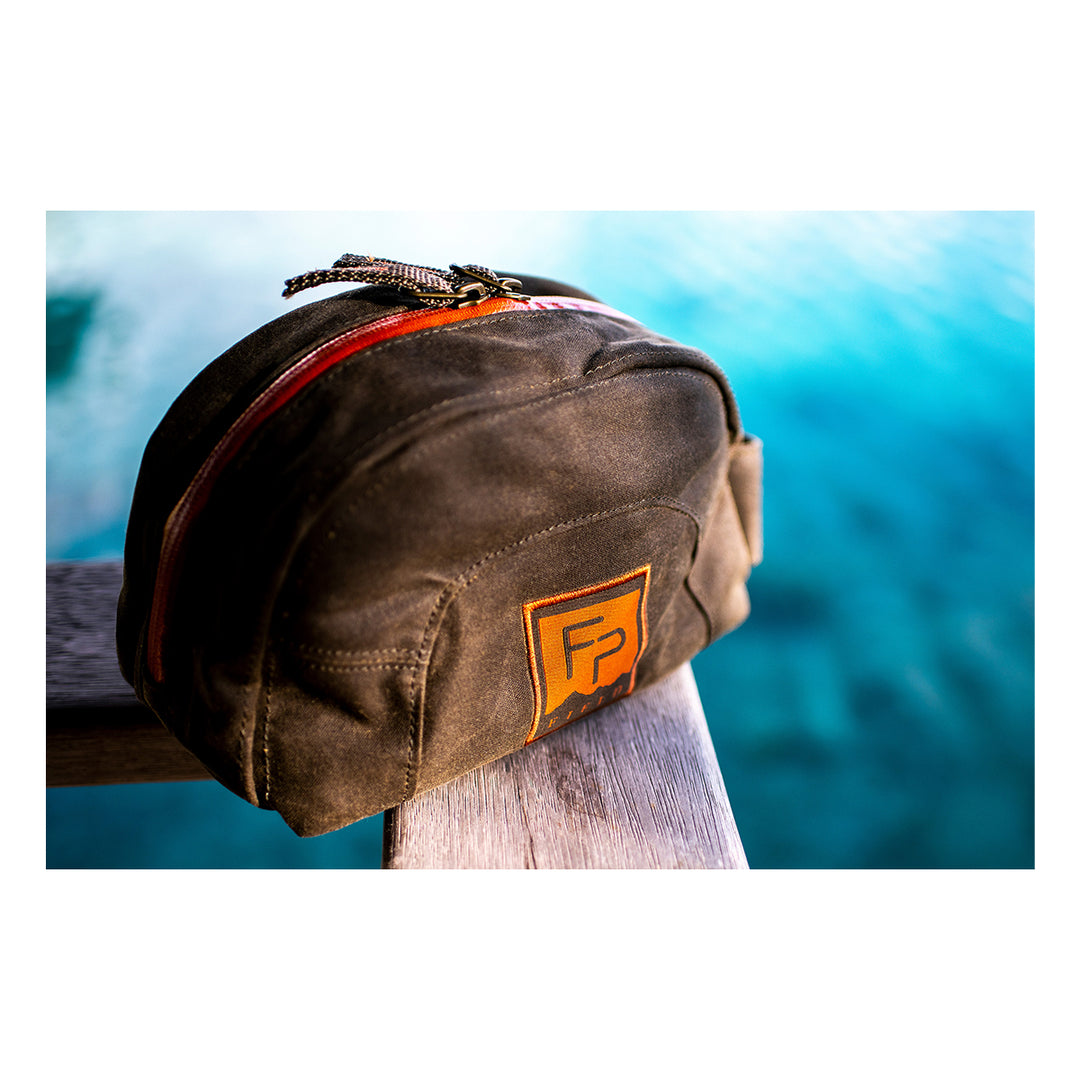 Fishpond Cabin Creek Toiletry Kit Peat Moss - Madison River Fishing Company